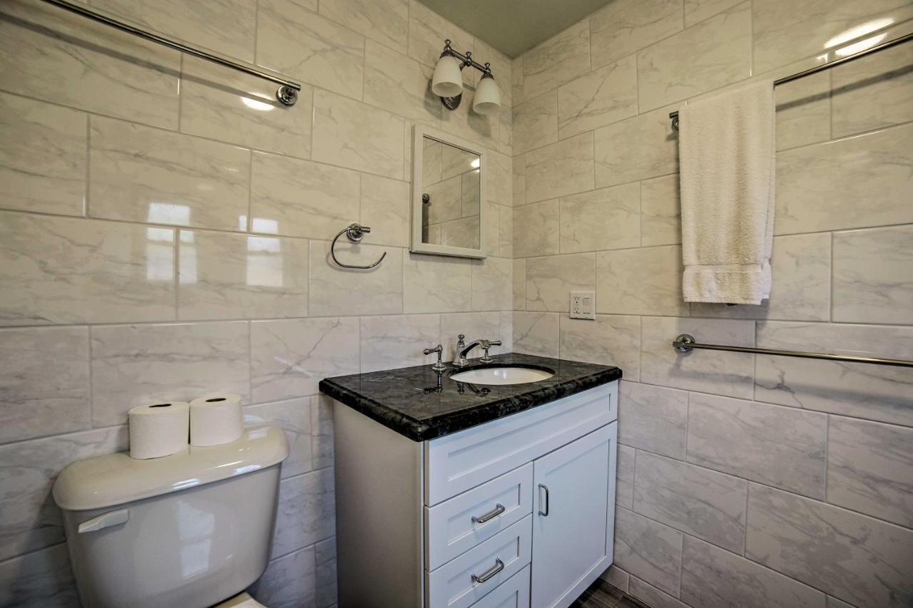 Updated Home On Catalina Island Walk To The Coast Avalon Exterior photo