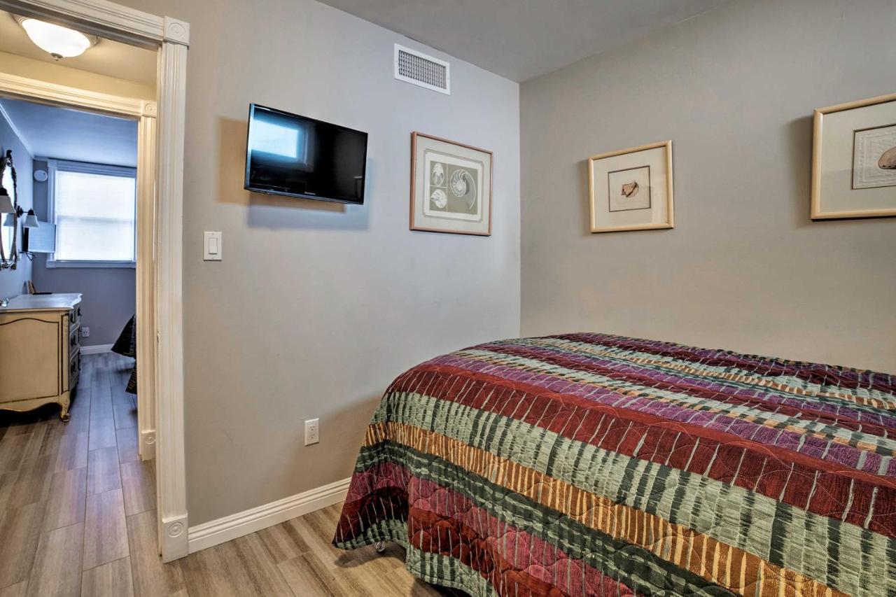 Updated Home On Catalina Island Walk To The Coast Avalon Exterior photo