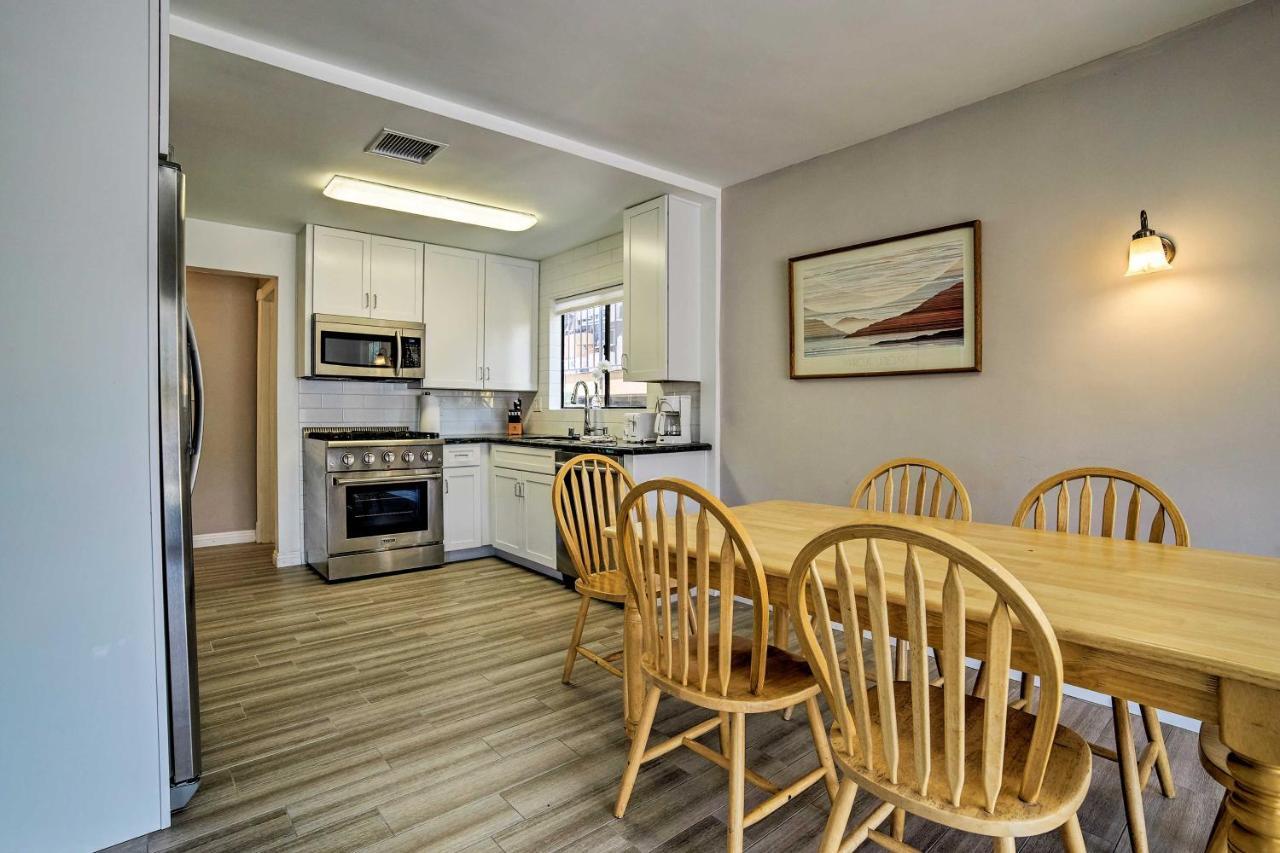 Updated Home On Catalina Island Walk To The Coast Avalon Exterior photo
